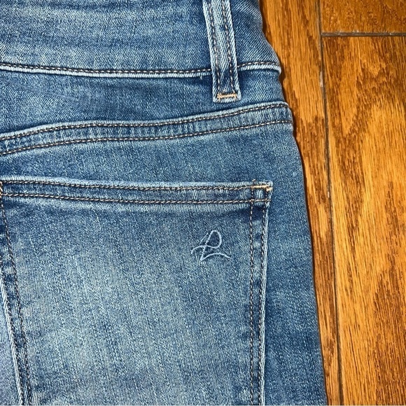 DL1961 Crystal-Embellished Cropped Mid Rise Instasculpt Skinny Jeans Size 26 - Picture 11 of 12